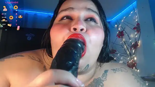 Snapshot of VeronikCuhubby chatting on 14, 12, 2024 VeronikCuhubby online show from 14, 12, 2024