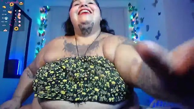Snapshot of VeronikCuhubby chatting on 20, 2, 2025 VeronikCuhubby online show from 20, 2, 2025