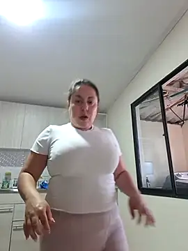 Alisson zambrano online show from 28, 3, 2026