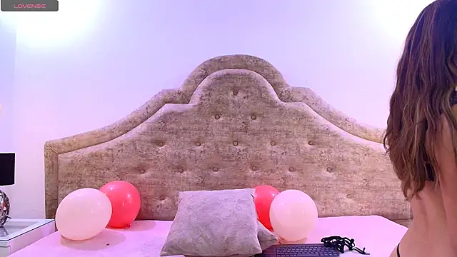 Victoria Adams14 online show from 14, 3, 2025