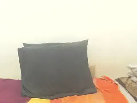 Snapshot of chOcOlaticOs chatting on 28, 2, 2025 chOcOlaticOs online show from 28, 2, 2025