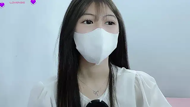 Snapshot of tanhxiu chatting on 5, 1, 2025 tanhxiu online show from 5, 1, 2025