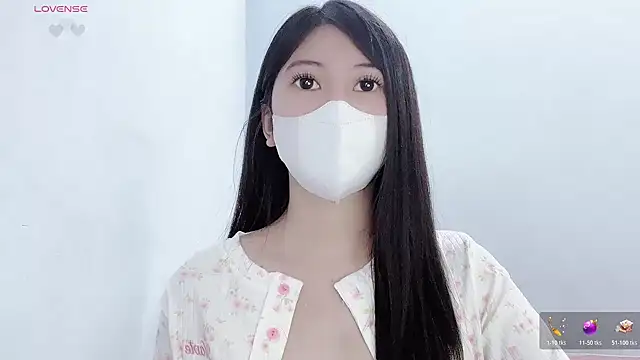 Snapshot of tanhxiu chatting on 15, 11, 2025 tanhxiu online show from 15, 11, 2025