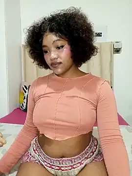 charmainexxx online show from 17, 12, 2025