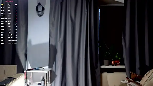 pleasure8869 online show from 18, 11, 2025