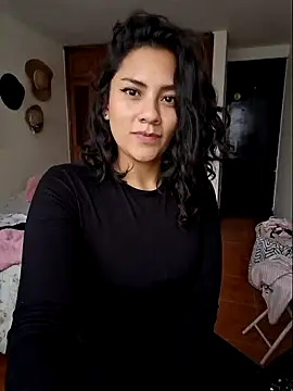 Snapshot of Thaliacooper_ chatting on 13, 12, 2024 Thaliacooper online show from 13, 12, 2024