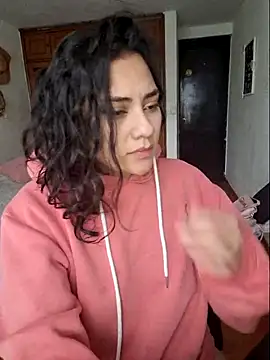 Snapshot of Thaliacooper_ chatting on 24, 12, 2024 Thaliacooper online show from 24, 12, 2024