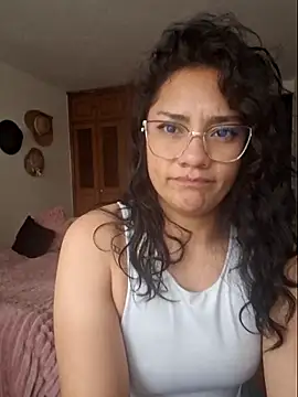 Snapshot of Thaliacooper_ chatting on 24, 9, 2025 Thaliacooper online show from 24, 9, 2025