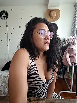 Snapshot of Thaliacooper_ chatting on 16, 10, 2025 Thaliacooper online show from 16, 10, 2025