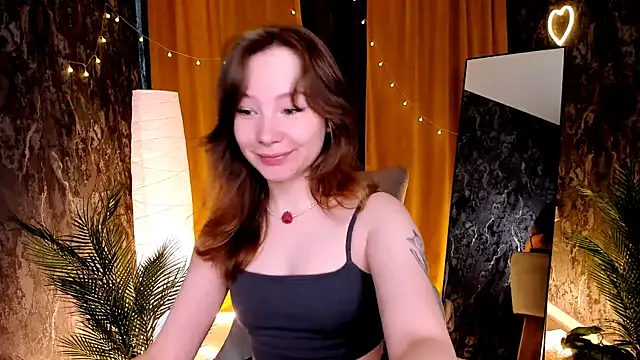Snapshot of LanaBlu_ chatting on 5, 8, 2026 LanaBlu online show from 5, 8, 2026
