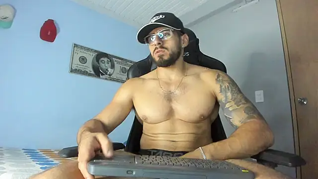 Snapshot of _Poseidon1_ chatting on 10, 1, 2025 Poseidon1 online show from 10, 1, 2025