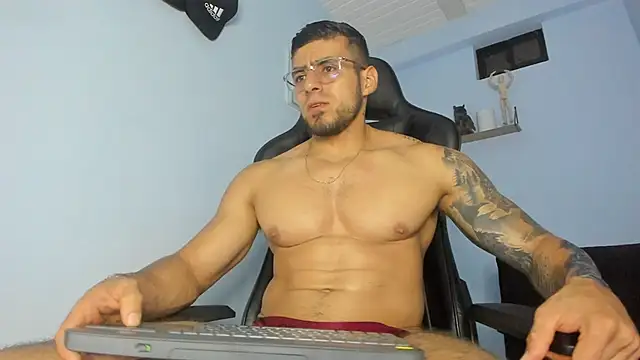 Snapshot of _Poseidon1_ chatting on 22, 2, 2025 Poseidon1 online show from 22, 2, 2025