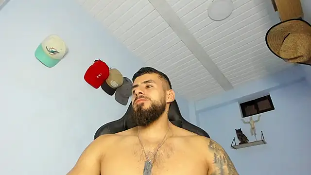Snapshot of _Poseidon1_ chatting on 1, 10, 2025 Poseidon1 online show from 1, 10, 2025