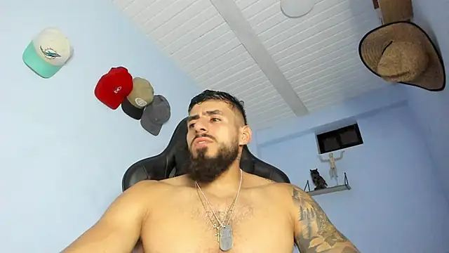 Snapshot of _Poseidon1_ chatting on 8, 10, 2025 Poseidon1 online show from 8, 10, 2025