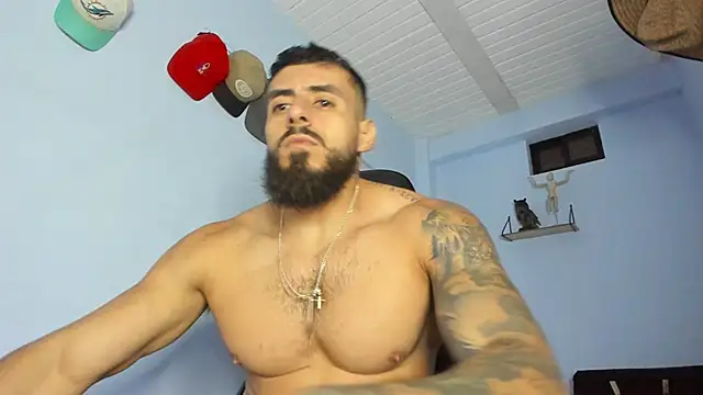 Snapshot of _Poseidon1_ chatting on 13, 10, 2025 Poseidon1 online show from 13, 10, 2025