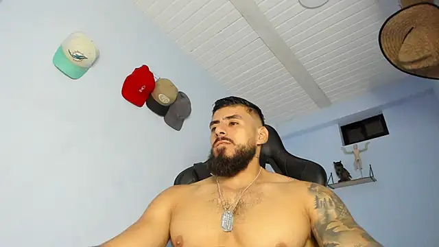 Snapshot of _Poseidon1_ chatting on 18, 10, 2025 Poseidon1 online show from 18, 10, 2025