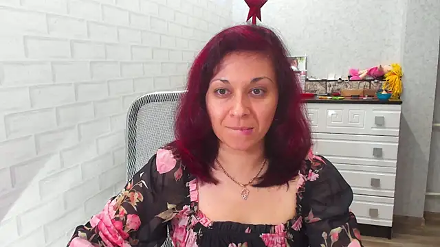 Snapshot of TeasyLana chatting on 10, 12, 2024 TeasyLana online show from 10, 12, 2024