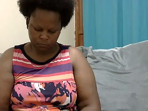 Snapshot of Pretty_lilly02 chatting on 28, 4, 2026 Pretty lilly02 online show from 28, 4, 2026