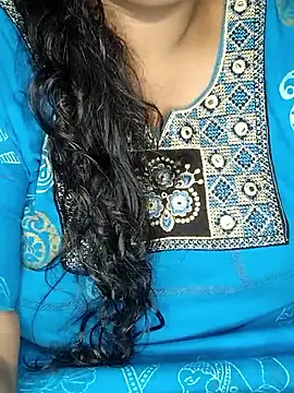 Snapshot of Latha-Hyd chatting on 11, 10, 2025 Latha-Hyd online show from 11, 10, 2025