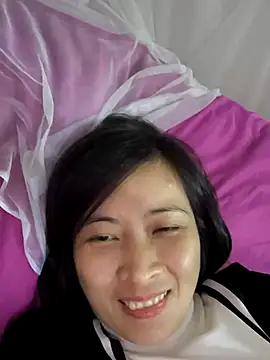Snapshot of Sweets24 chatting on 25, 12, 2024 Sweets24 online show from 25, 12, 2024