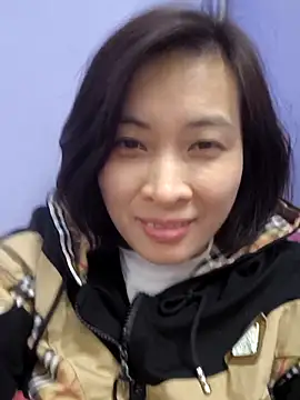 Snapshot of Sweets24 chatting on 19, 2, 2025 Sweets24 online show from 19, 2, 2025