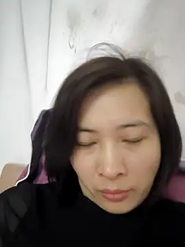 Snapshot of Sweets24 chatting on 20, 2, 2025 Sweets24 online show from 20, 2, 2025