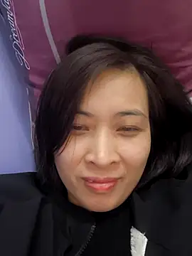 Snapshot of Sweets24 chatting on 7, 3, 2025 Sweets24 online show from 7, 3, 2025