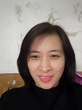 Snapshot of Sweets24 chatting on 13, 3, 2025 Sweets24 online show from 13, 3, 2025