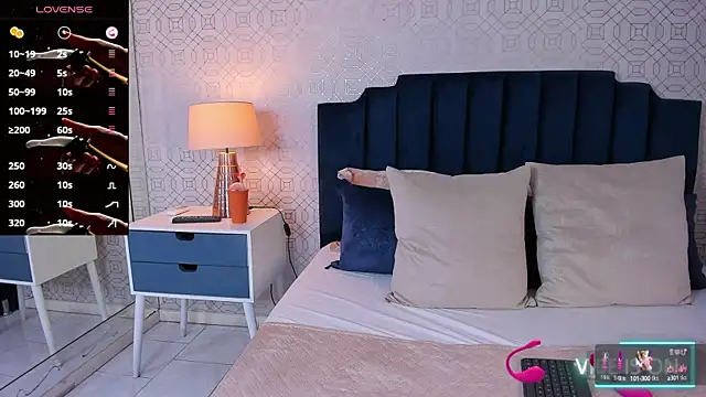 Luna18Pink online show from 8, 3, 2025