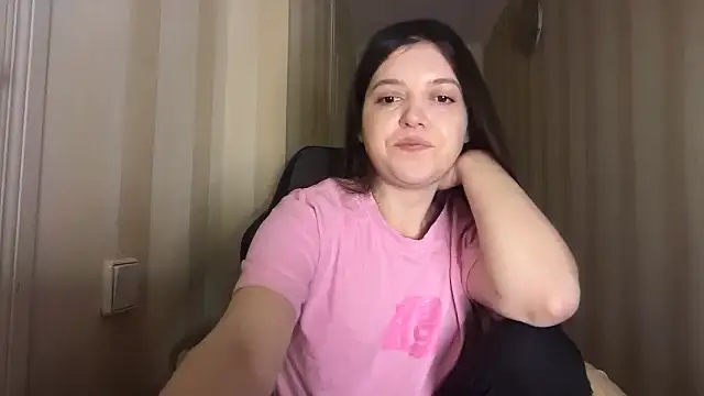 Lina Most online show from 1, 2, 2026