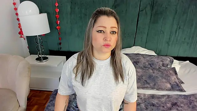 PandoraB  online show from 25, 2, 2025