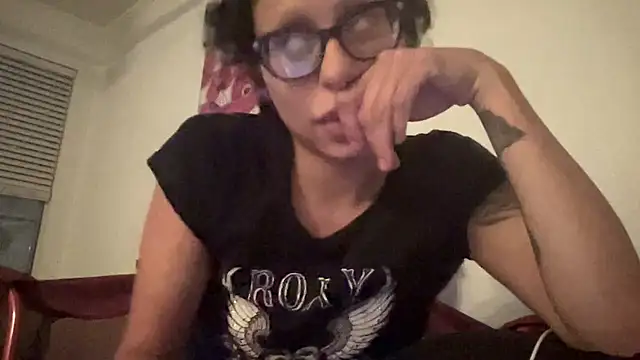 myloveforyouu online show from 5, 12, 2024