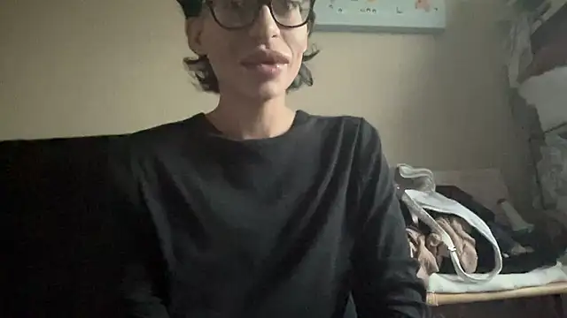Snapshot of myloveforyouu chatting on 6, 4, 2026 myloveforyouu online show from 6, 4, 2026