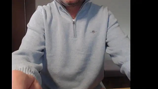 Snapshot of tuttiluss44 chatting on 28, 12, 2024 tuttiluss44 online show from 28, 12, 2024