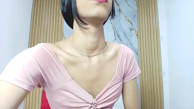 Snapshot of Luluu_08 chatting on 1, 2, 2026 Luluu 08 online show from 1, 2, 2026