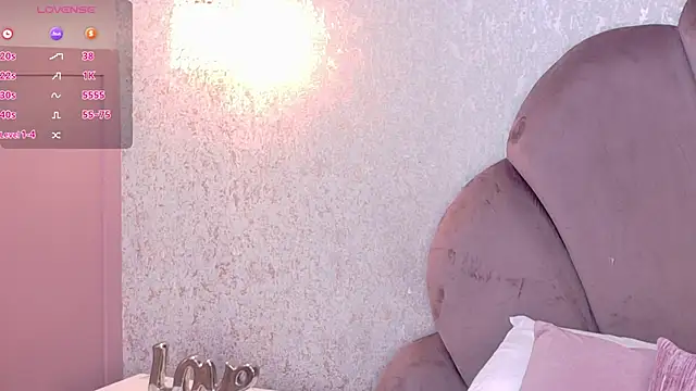 Salome Diaz  online show from 27, 11, 2025