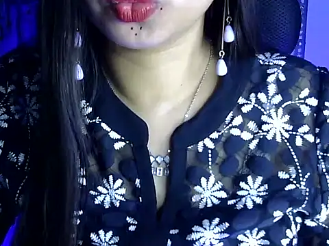 akshara thakur9 online show from 6, 3, 2025