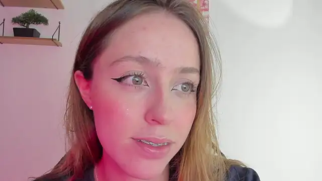 Snapshot of SofiaGc chatting on 27, 12, 2024 SofiaGc online show from 27, 12, 2024