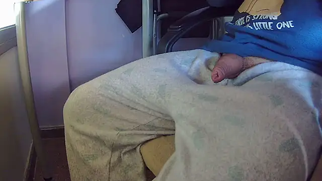 Snapshot of vladimirput4 chatting on 20, 2, 2025 vladimirput4 online show from 20, 2, 2025