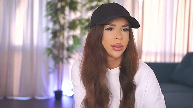 Snapshot of MissKiarra chatting on 14, 1, 2025 MissKiarra online show from 14, 1, 2025