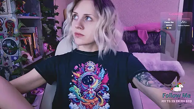 NaniMoore online show from 27, 3, 2026