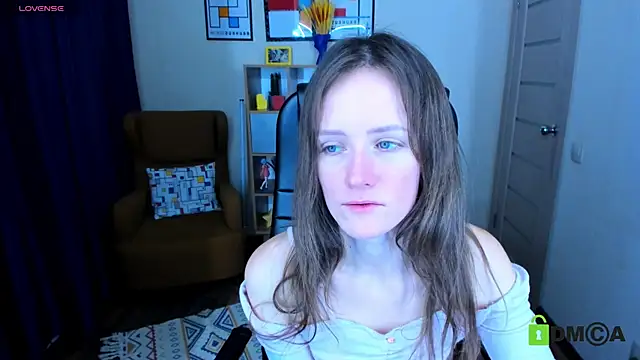 FrancescaCollins online show from 4, 2, 2025