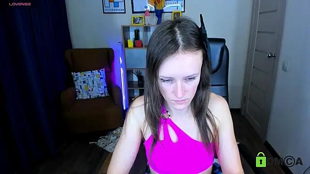 FrancescaCollins online show from 18, 2, 2025