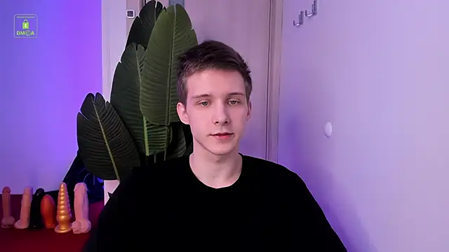 Snapshot of MarkGWalker chatting on 17, 2, 2025 MarkGWalker online show from 17, 2, 2025