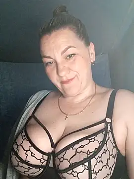 Ant0nina online show from 15, 4, 2026