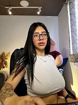 Alin Aly online show from 5, 3, 2025