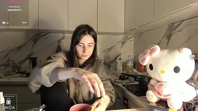 Ayesha Thebestt online show from 1, 2, 2026