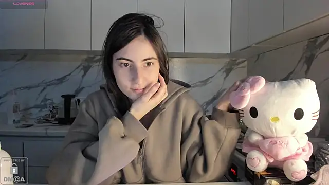 Ayesha Thebestt online show from 5, 2, 2026