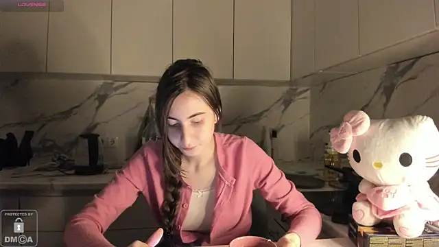 Ayesha Thebestt online show from 11, 2, 2026