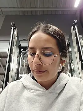 Snapshot of _vaness chatting on 5, 6, 2026 vaness online show from 5, 6, 2026